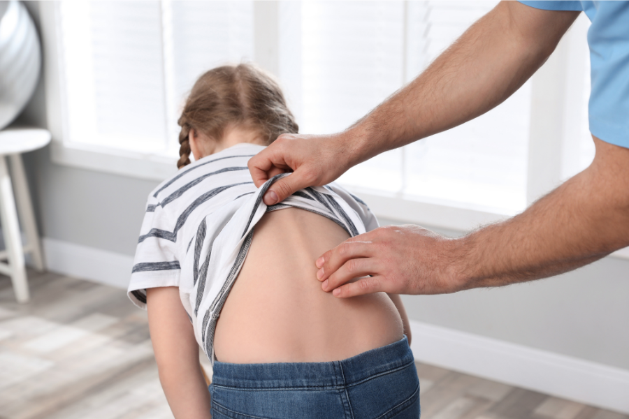 escoliosis infantil